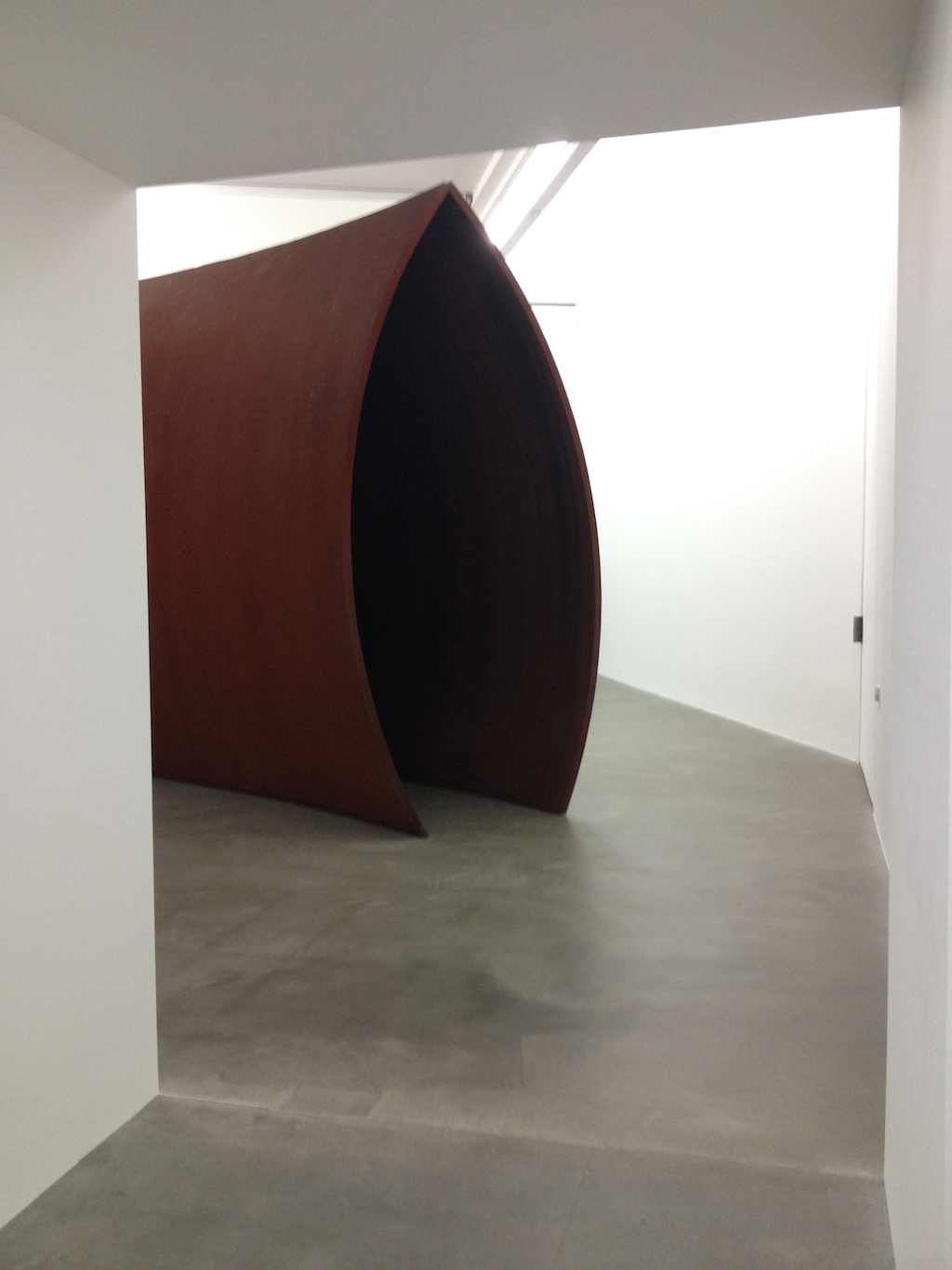 Richard Serra at the Gagosian|Egon Walesch Interiors Egon Design